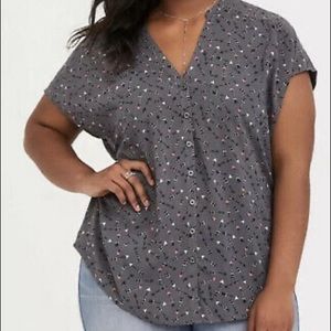 Torrid Gray Button Down Blouse with Arrow Print